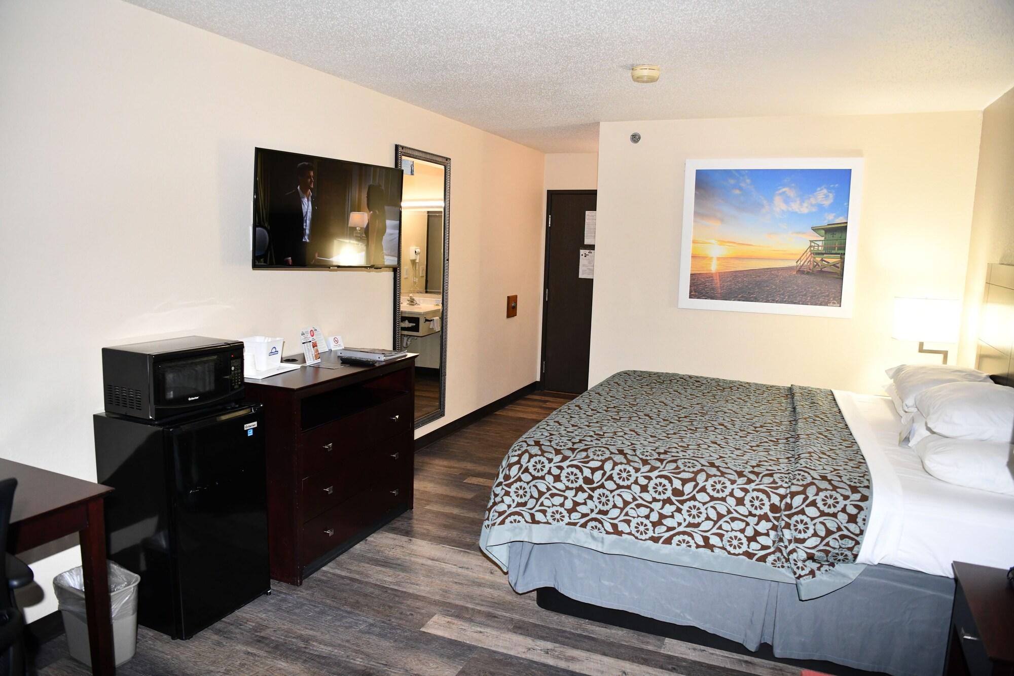 Days Inn & Suites By Wyndham Kaukauna Wi Luaran gambar